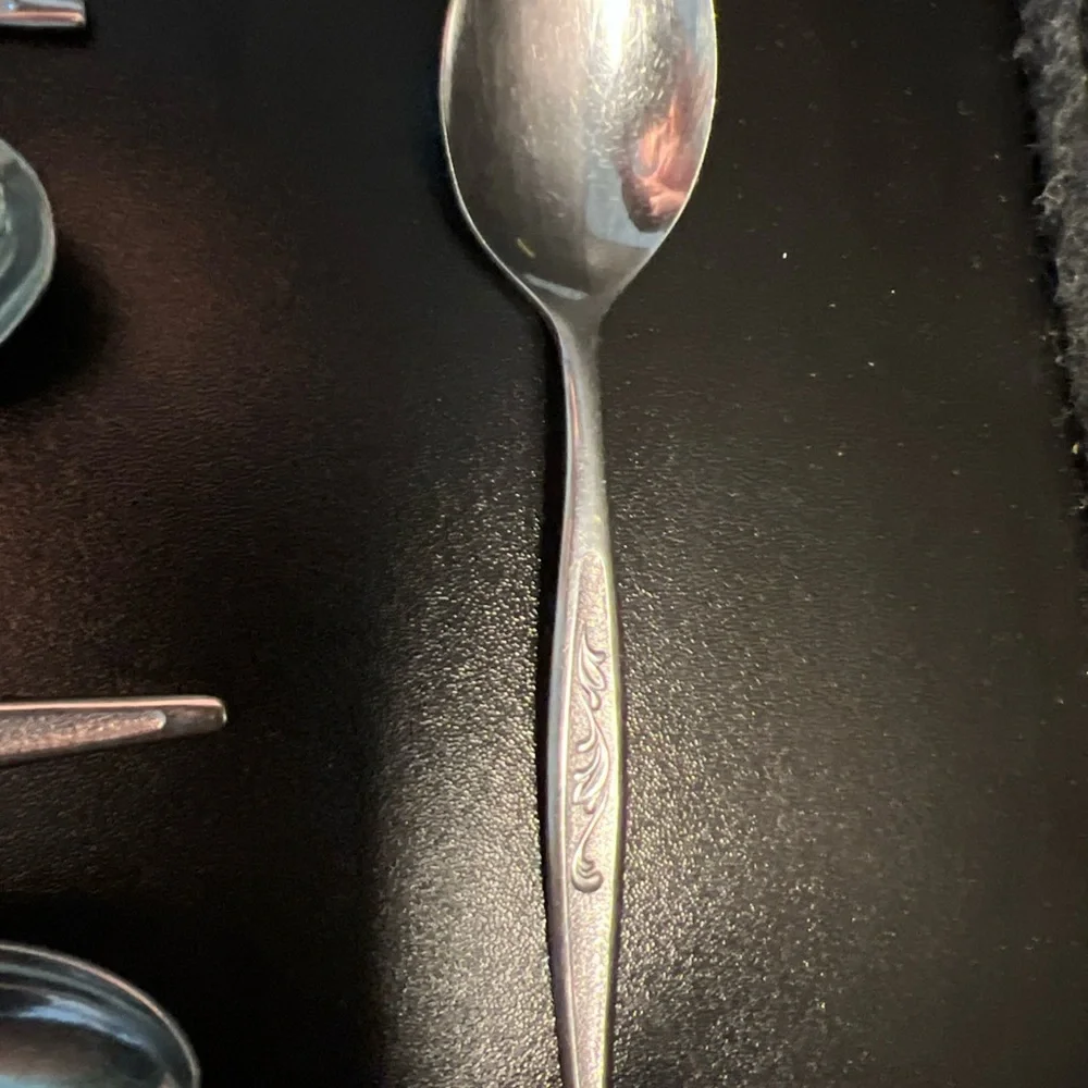 Set of 21 Tea Spoons by Carlton Stainless Japan WOODCREST‎ Flatware 5.5